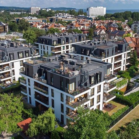 Luxury Long Island Suite Гданьск Экстерьер фото